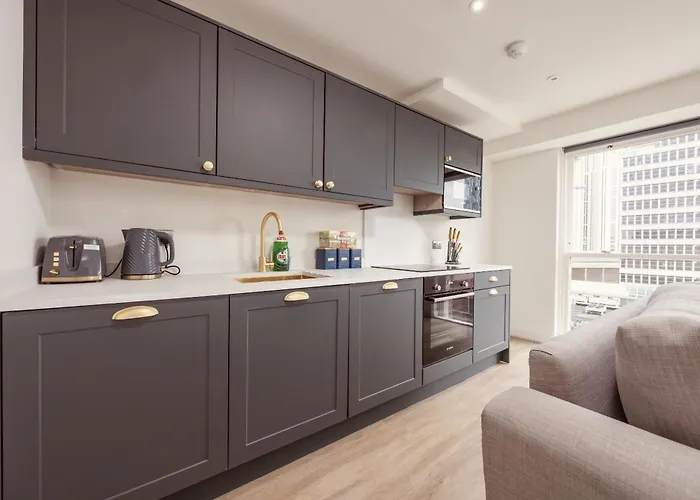 아파트 Ultra-modern Luxury 1br In Ls1 Free Secure Parking!