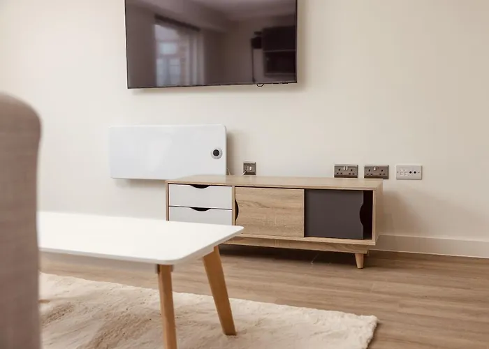 Ultra-modern Luxury 1br In Ls1 Free Secure Parking! 아파트