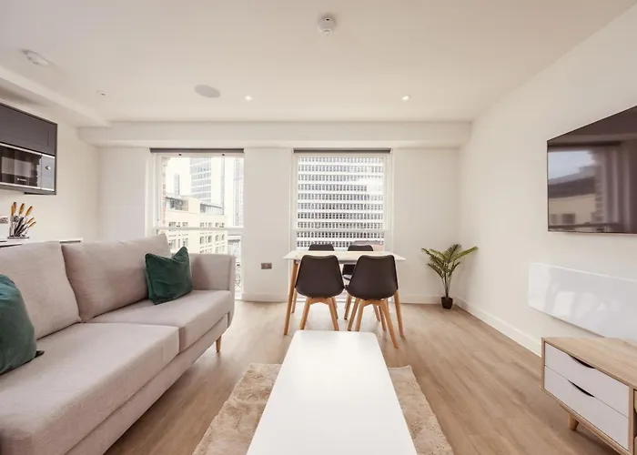 Ultra-modern Luxury 1br In Ls1 Free Secure Parking! 아파트 리즈