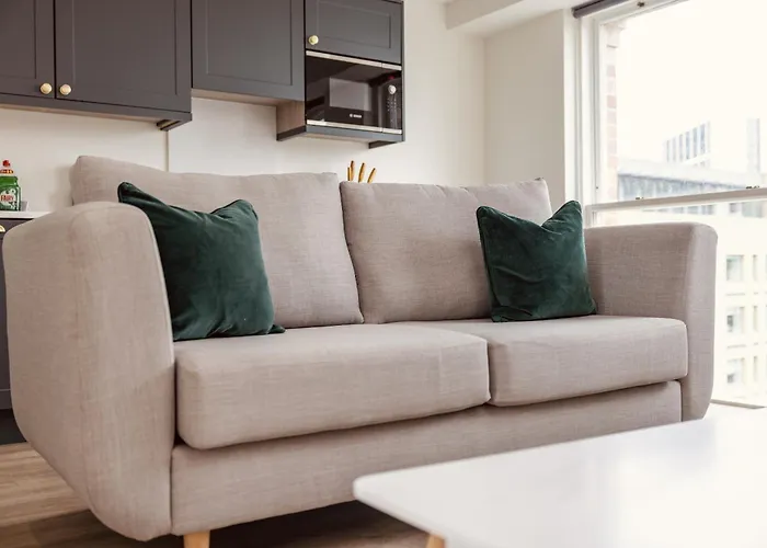 Ultra-modern Luxury 1br In Ls1 Free Secure Parking! 利兹